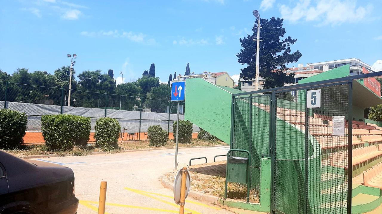 Old Captain'S Apartments - In A Pine Wood By The Sea And Tennis Courts Spalato Esterno foto