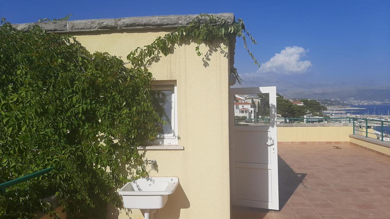 Old Captain'S Apartments - In A Pine Wood By The Sea And Tennis Courts Spalato Esterno foto